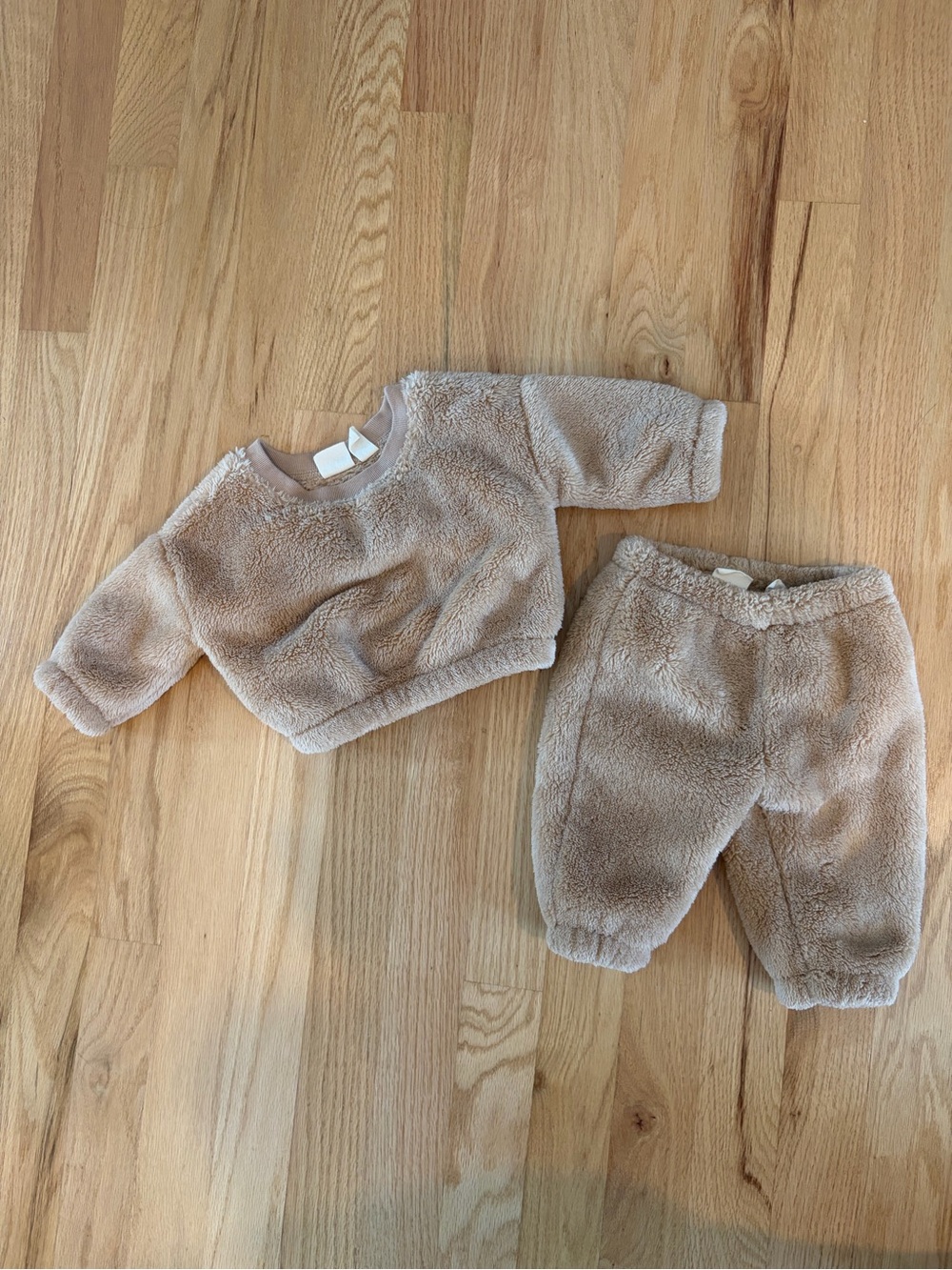 Baby Gap Cozy Plush Sweater and Pants Set in Light Taupe